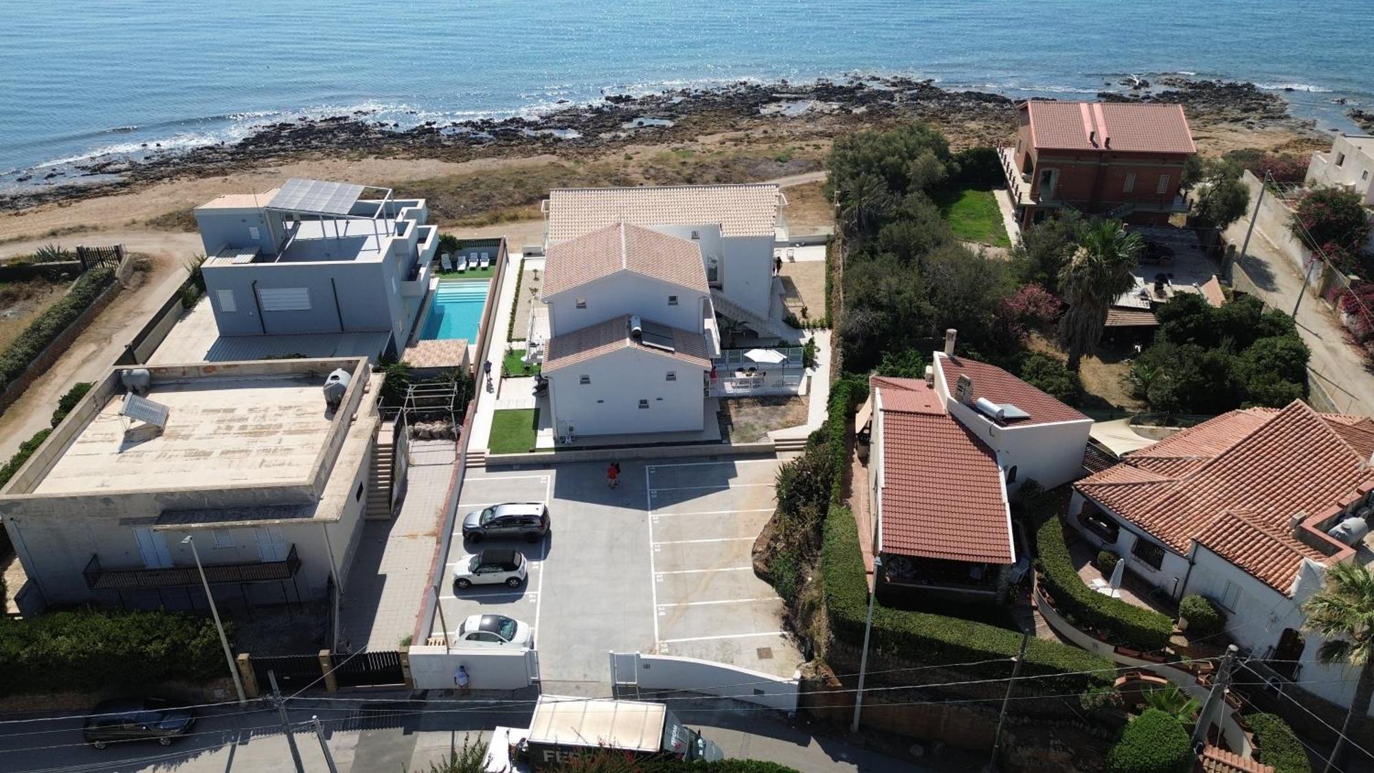 Astro Apartments With Direct Access On The Sea Of Noto Heritage Of Unesco Εξωτερικό φωτογραφία